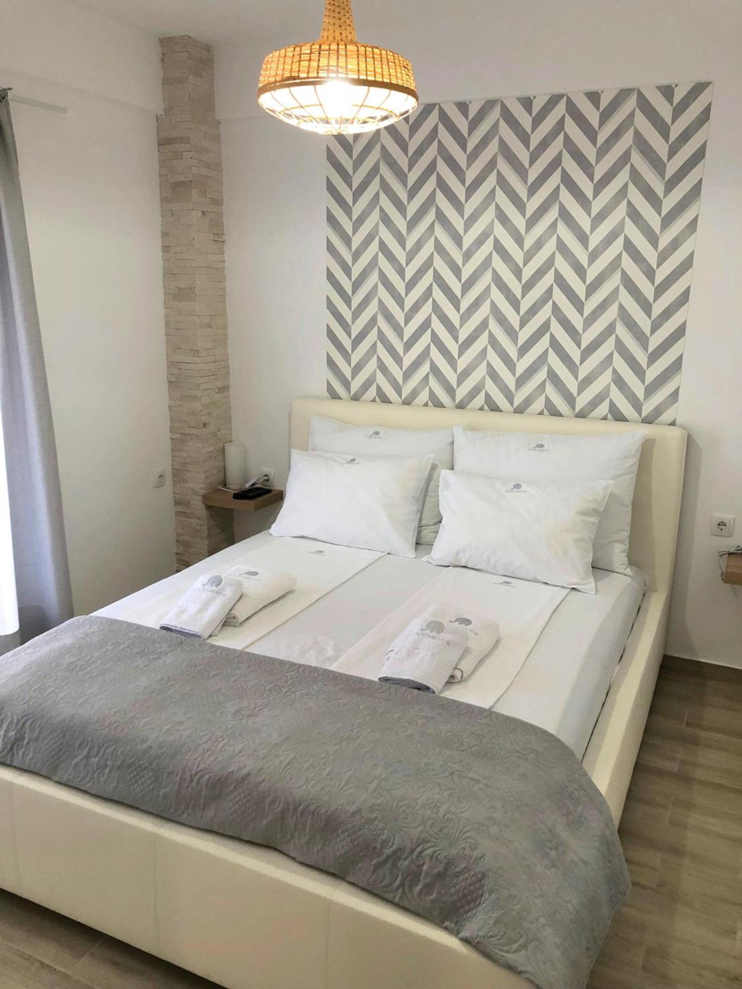 M Apartments, Kallikratia Nea Kallikrateia Exteriör bild